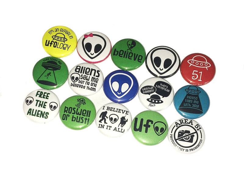 Aliens Buttons - 1.25" / Options May Vary
